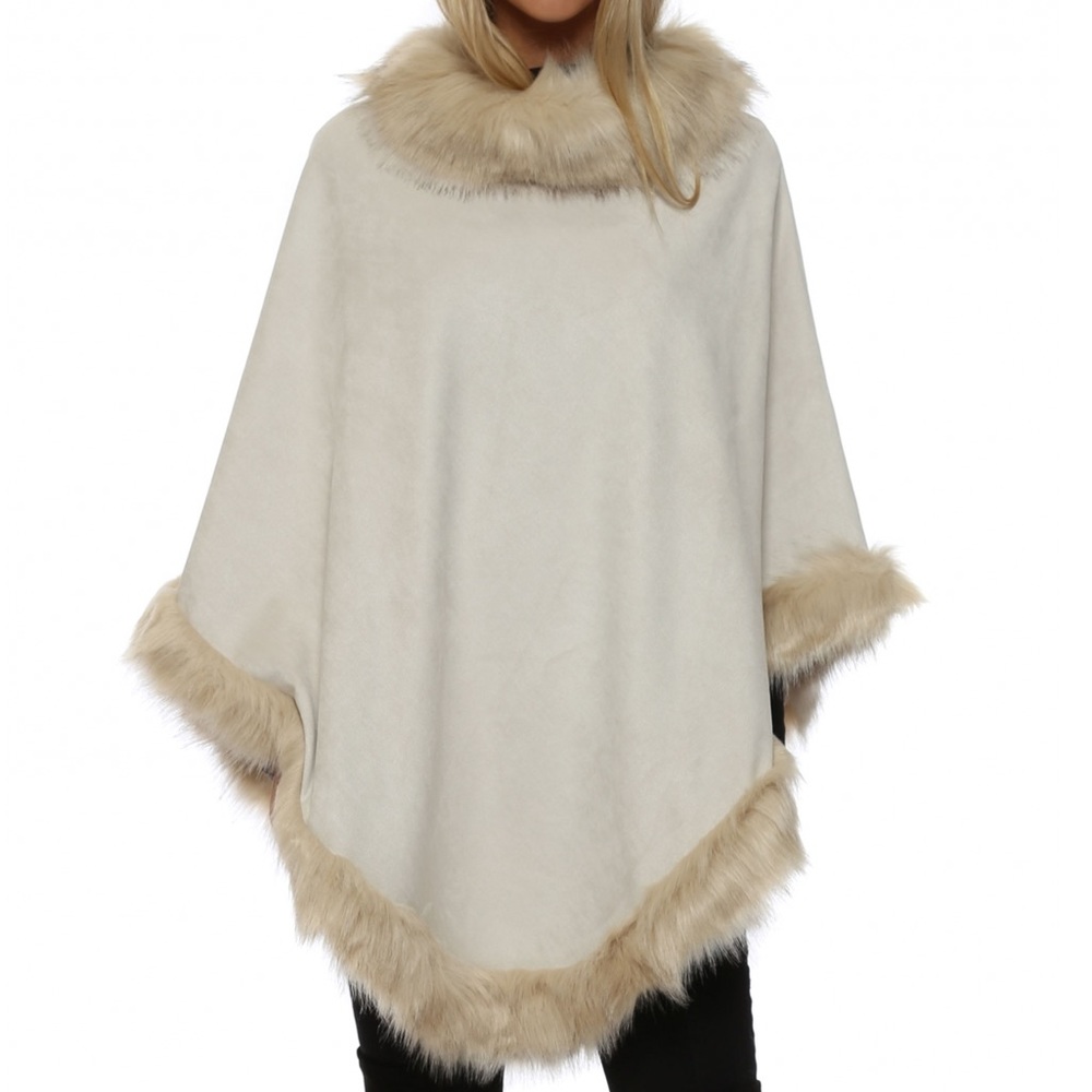 Suede poncho with faux fur